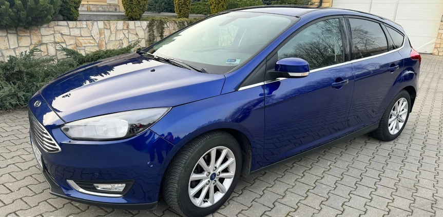 Ford Focus cena 50900 przebieg: 77900, rok produkcji 2017 z Częstochowa małe 22